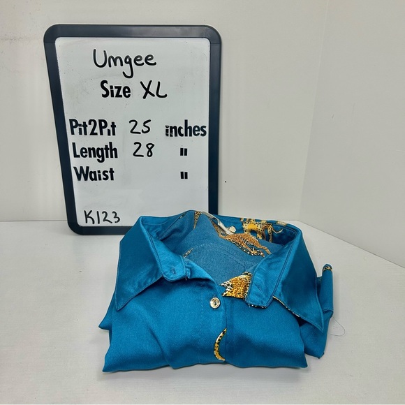 Umgee Blue Button Down Long Sleeve Leopard Novelty Print Blouse Top Size XL - Picture 15 of 16